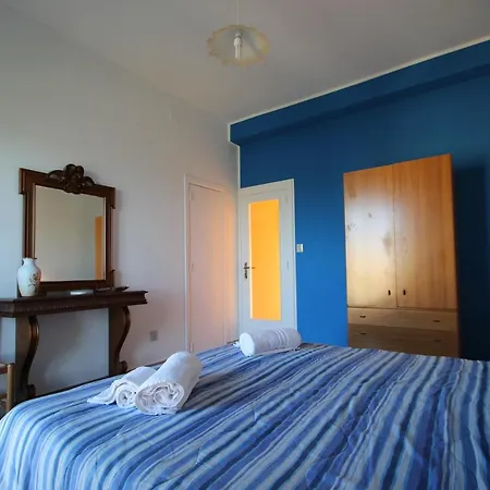 - Sea View Apartment Cefalu